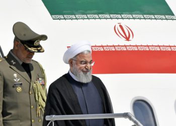 Rouhani advierte sobre las “consecuencias” del empuje de EE. UU. contra compra de petróleo iraní