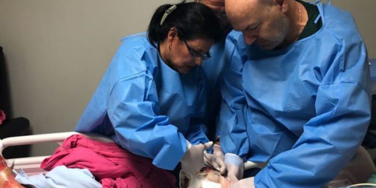Cirujanos del Centro Médico Sheba tratan a víctimas gravemente quemadas por erupción volcánica en Guatemala
