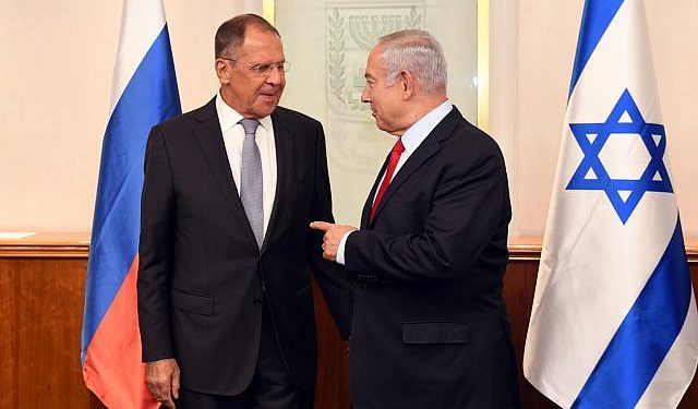Israel rechaza oferta rusa de mantener a Irán a 100 km de la frontera con Siria