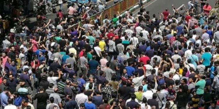 Detenidos en Teherán por protestas podrían ser enjuiciados y ejecutados