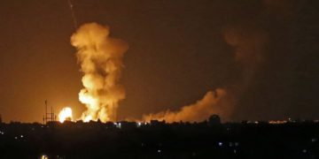 Soldado de Israel muere por disparos en la frontera con Gaza, gran represalia israelí