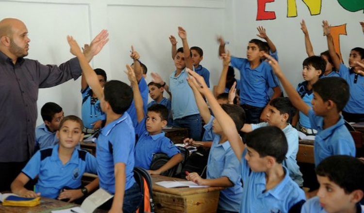 UNRWA se queja de su financiamiento mientras capacita a niños para librar la guerra
