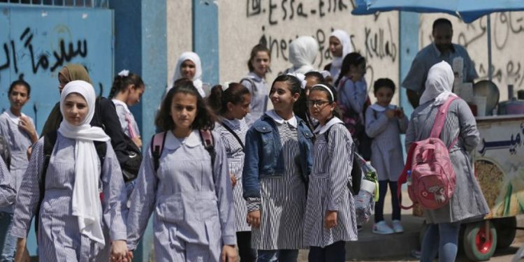 Escuelas administradas por UNRWA vuelven a abrir a pesar del recorte de fondos de Estados Unidos