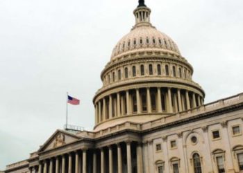 Senado de Estados Unidos aprueba ley que asegura ayuda a Israel, independientemente de la administración