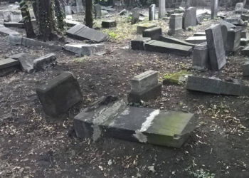 Cementerio judío en Polonia destrozado por segunda vez en un mes