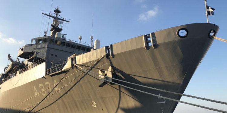 Buques de guerra griegos desembarcan en puerto de Haifa para ejercicios conjuntos con Armada israelí