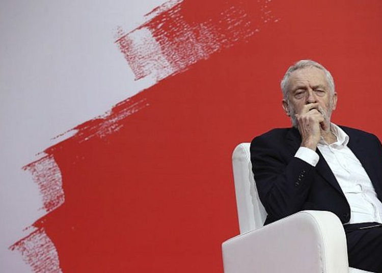 Corbyn publica nueva disculpa por antisemitismo mientras líderes judíos del Reino Unido organizan sus esfuerzos
