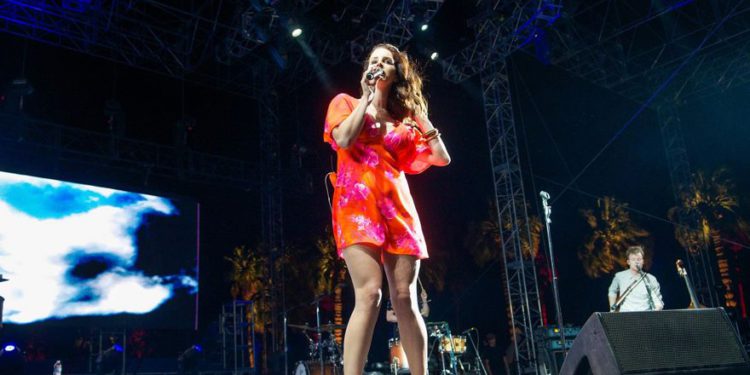 Cantante Lana Del Rey dice que presentación en Israel no será un acto político