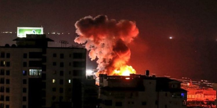 Fuerza Aérea de Israel ataca 12 objetivos de Hamas en Gaza
