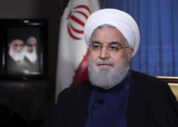 En medio de crisis económica, presidente de Irán pide unidad