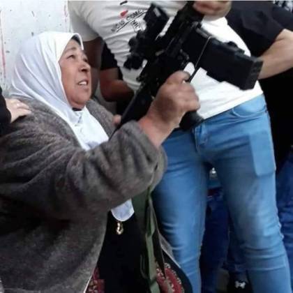Fatima Abu Leil, madre de terroristas ( prensa árabe )