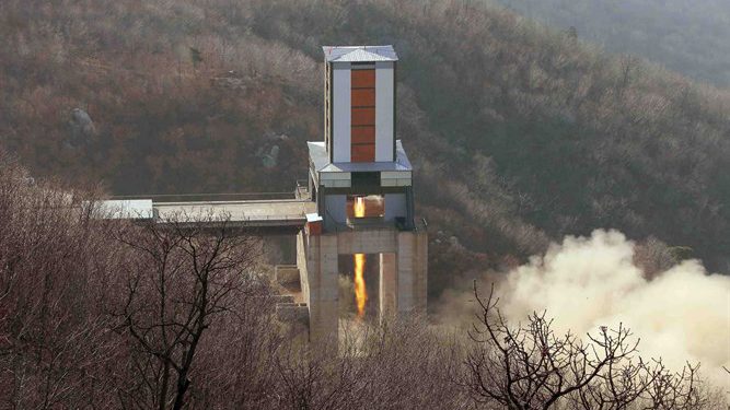 Corea del Norte detiene el desmantelamiento de estación de lanzamiento de satélites