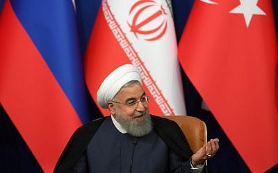El presidente iraní Hassan Rouhani habla durante una conferencia de prensa en Teherán, el 7 de septiembre de 2018. (AFP / Kirill Kudryavtsev / Pool