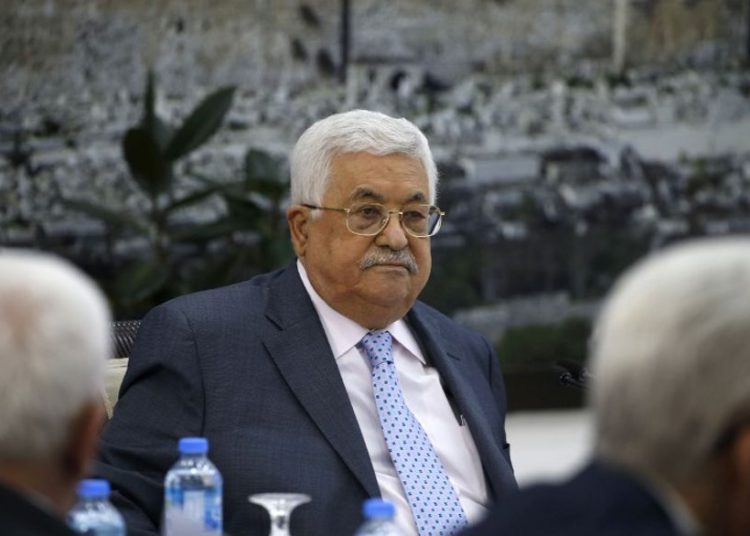 Abbas se enoja y condena la violencia del ataque terrorista en Gush Etzion