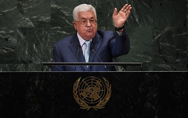 El presidente de la Autoridad Palestina, Mahmoud Abbas, se dirige a la 73ª sesión de la Asamblea General en las Naciones Unidas en Nueva York el 27 de septiembre de 2018. (Timothy A. Clary / AFP)