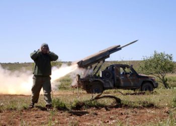 Turquía: Milicia kurda YPG podría ayudar al régimen de Siria a atacar Idlib