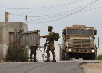 Ataque de apuñalamiento contra soldado de las FDI cerca de Hebrón frustrado