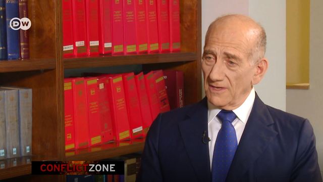 El ex primer ministro Ehud Olmert