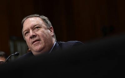 El Secretario de Estado de los Estados Unidos, Mike Pompeo, testifica ante el Comité de Relaciones Exteriores del Senado en Capitol Hill, Washington, el 25 de julio de 2018. (Susan Walsh / AP)