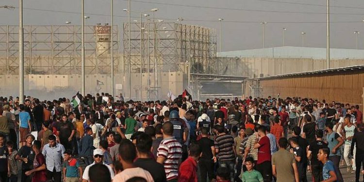 Israel cierra el paso peatonal de Gaza después de violenta manifestación islamista