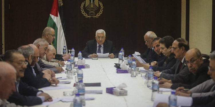 Abbas planea imponer sanciones adicionales en Gaza