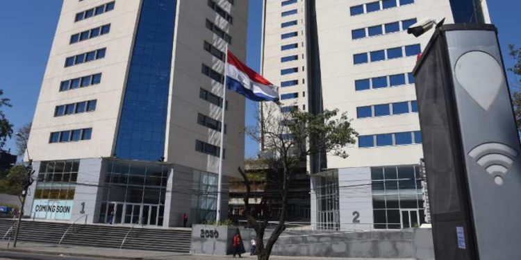Paraguay insta a Israel a revertir el “exagerado” cierre de la embajada en Asunción