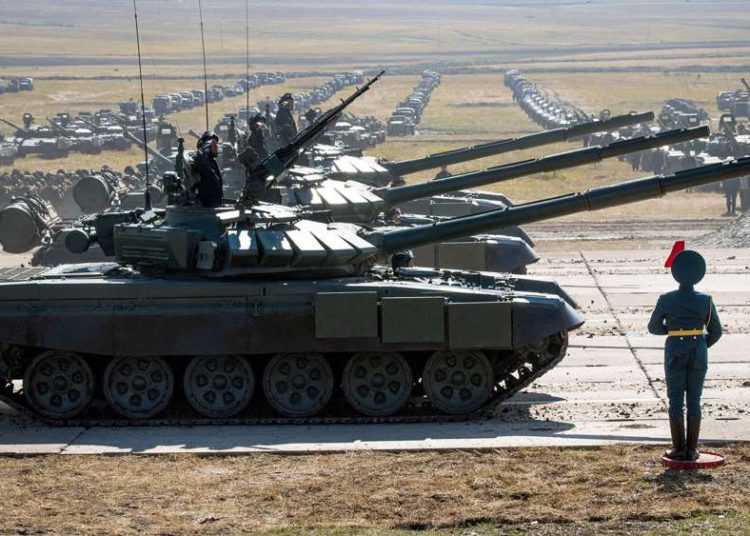 Rusia despliega cientos de tanques T-90 en Siria para ayudar al ejército de Assad