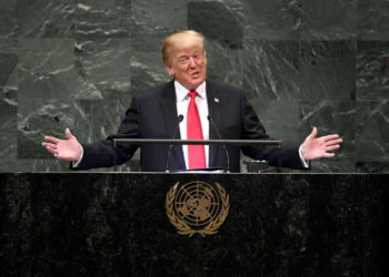 El presidente de EE. UU., Donald Trump, se dirige a la 73ª sesión de la Asamblea General en las Naciones Unidas en Nueva York el 25 de septiembre de 2018. (AFP PHOTO / TIMOTHY A. CLARY)