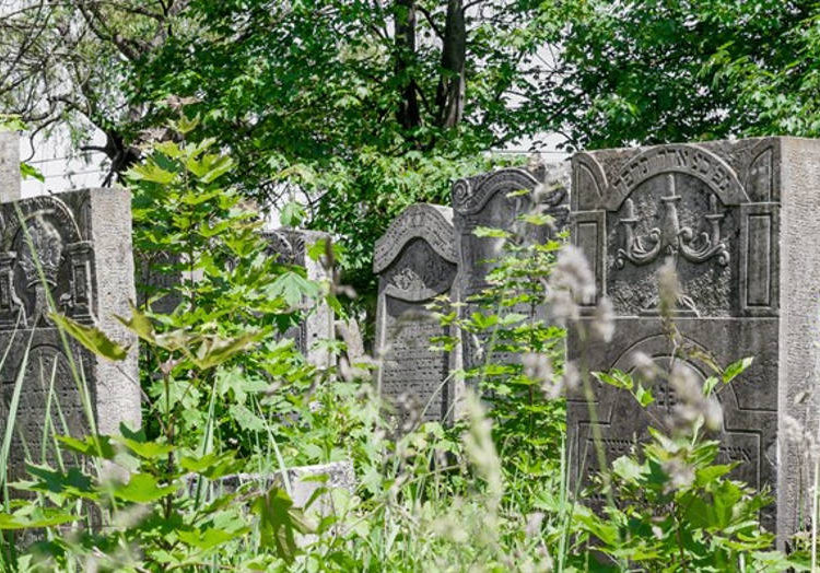 Bomba encontrada en cementerio judío de Nueva Jersey