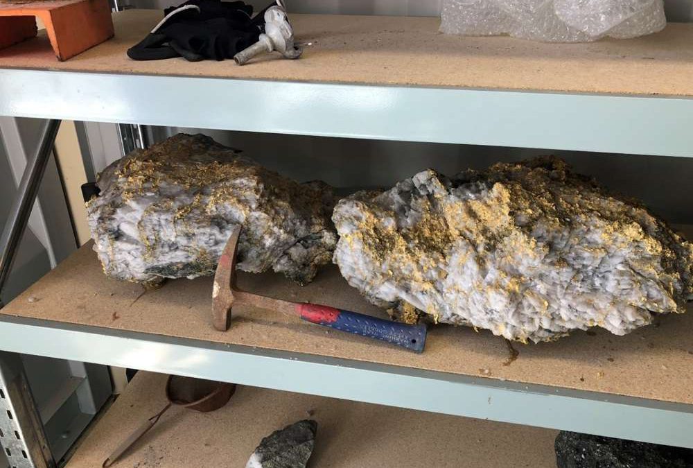 Mineros en Australia desenterraron enormes rocas con incrustaciones de oro por valor de $ 11 millones