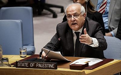 El Embajador palestino ante las Naciones Unidas, Riyad Mansour, habla durante una reunión del Consejo de Seguridad de la ONU sobre la violencia en la frontera de Israel y la Franja de Gaza, en la sede de las Naciones Unidas, el 15 de mayo de 2018 en la ciudad de Nueva York. (Drew Angerer / Getty Images / AFP)