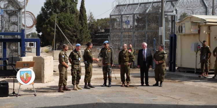 Cruce fronterizo entre Israel y Siria se abre por primera vez en cuatro años