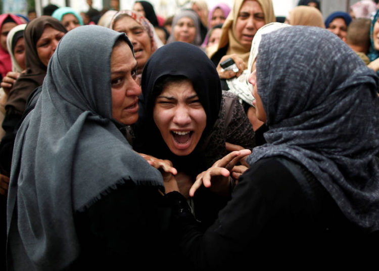 Funcionario de Gaza: Hamas y Fatah han convertido a nuestra gente en “mendigos”