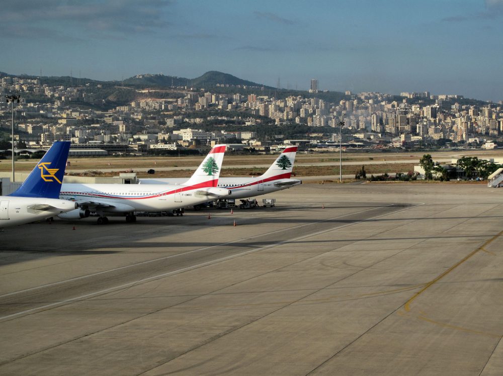 Una vista de aviones en el aeropuerto de Beirut en el Líbano. Crédito: Francisco Anzola a través de Flickr.