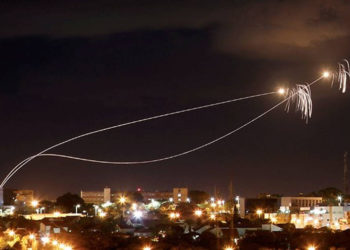 FDI responsabiliza a Siria e Irán por dirigir el lanzamiento de cohetes desde Gaza