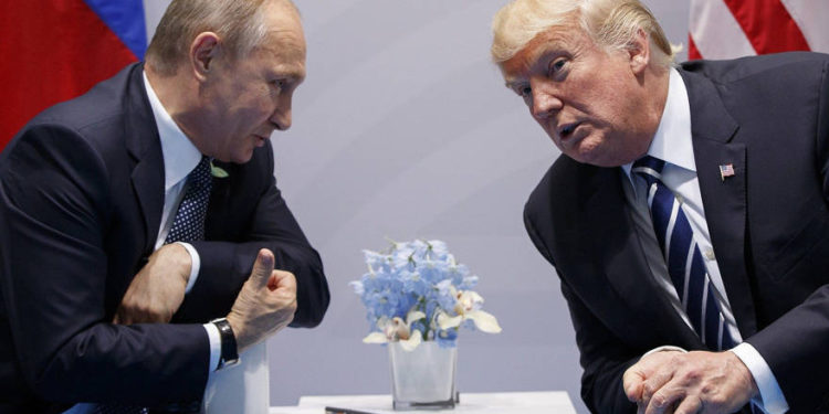Rusia dice que el mundo será "más peligroso" si Estados Unidos se retira del tratado nuclear