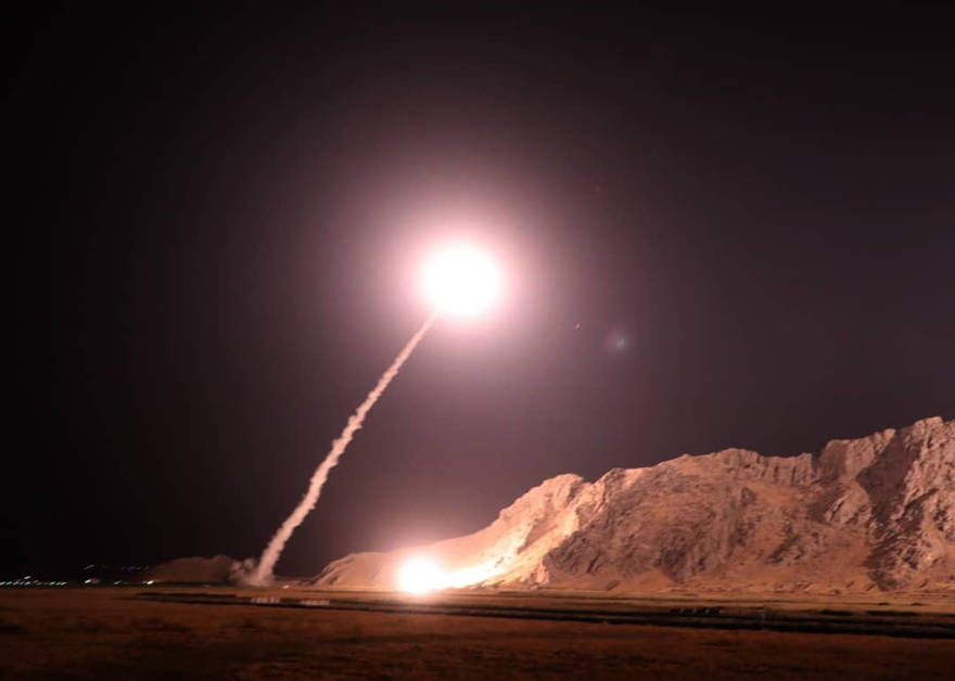 Siria dice que los ataques con misiles de Irán dirigidos al este de su territorio fueron legítimos
