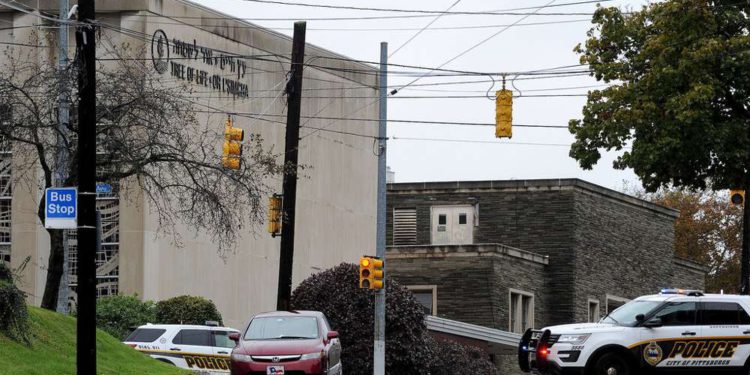 Tiroteo activo en sinagoga de Pittsburgh, se reportan ocho muertos