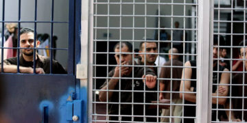 300 prisioneros de seguridad palestinos serán liberados debido al hacinamiento