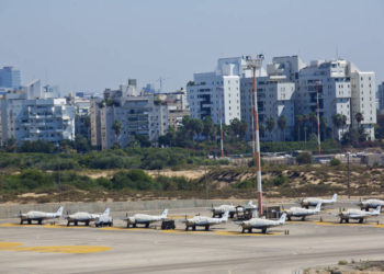 Fuerza Aérea realiza ejercicio planificado en base de Tel Aviv