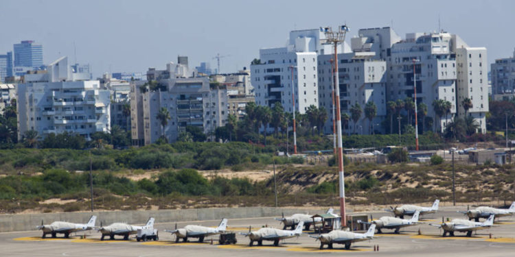 Fuerza Aérea realiza ejercicio planificado en base de Tel Aviv