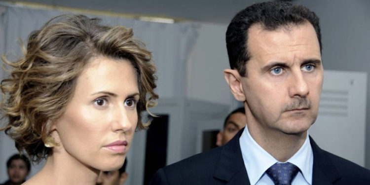 Fotos de la esposa de Assad después de una quimioterapia causan controversia