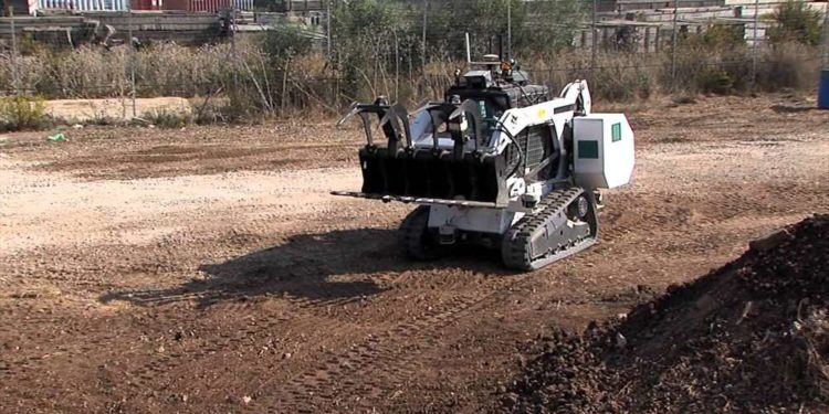 Israel desarrolla robot autónomo para detectar y neutralizar explosivos