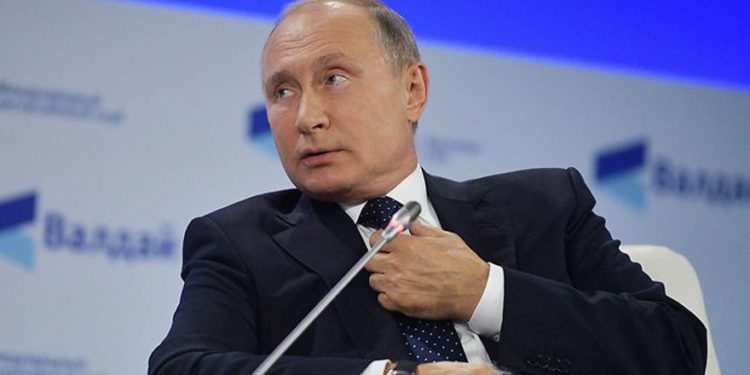 Putin: No es el trabajo de Rusia decidir si Irán se va de Siria