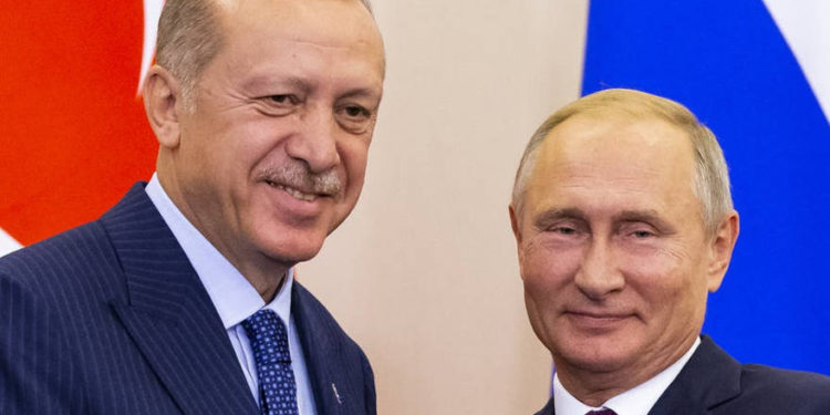 Cómo Putin está utilizando el conflicto en Siria para convertir a Turquía en aliado de Moscú