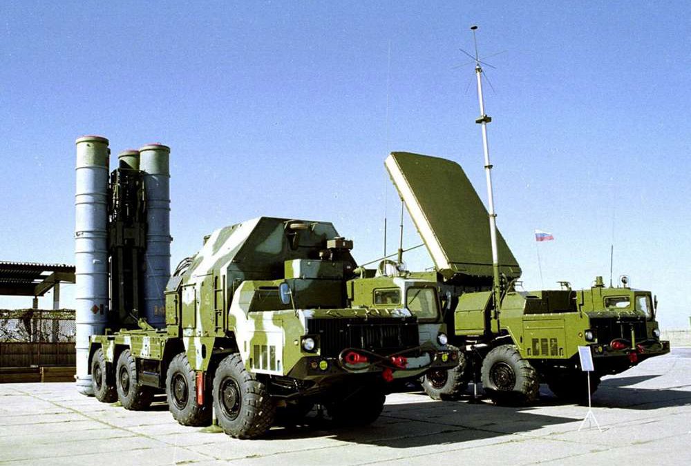 Rusia: el sistema de misiles tierra-aire S-300 llegó a Siria