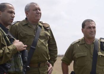Netanyahu entrevista a dos candidatos para jefe adjunto de personal de las FDI