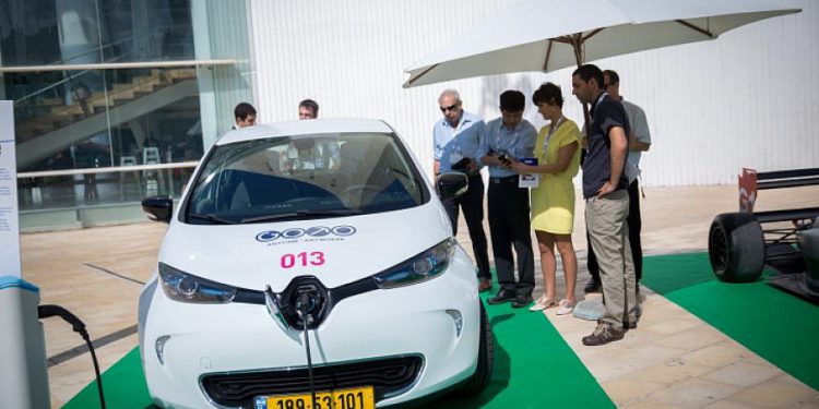 Automóviles de conducción autónoma llegarán a Israel el 2019