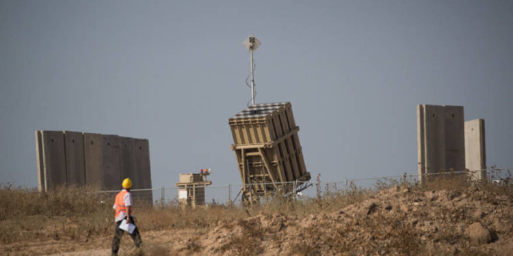 FDI envía más baterías de Cúpula de Hierro y refuerzos al sur de Israel