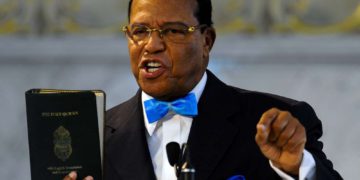 Farrakhan “advierte” a Trump que en guerra con Irán: Rusia y China destruirán a Estados Unidos